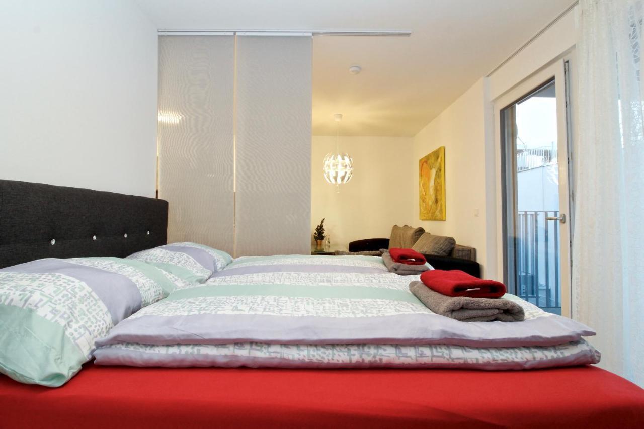 Balcony/Pool/Free Parking Garage Studio Bécs Kültér fotó